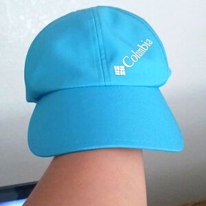 Columbia Women’s Velcro Hat, Sky Blue